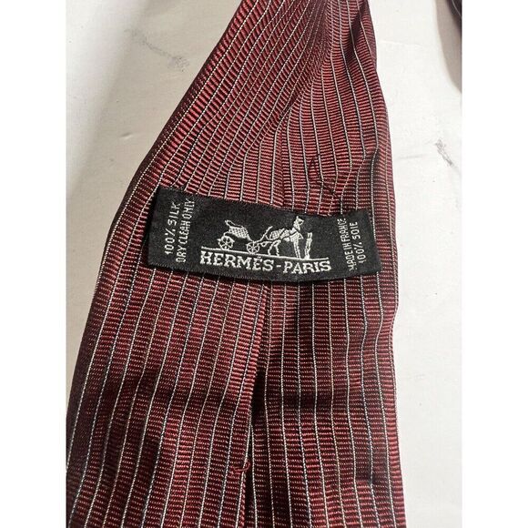 Hermes Men's Tie Modern Burgundy Striped 100% Silk - Picture 4 of 7